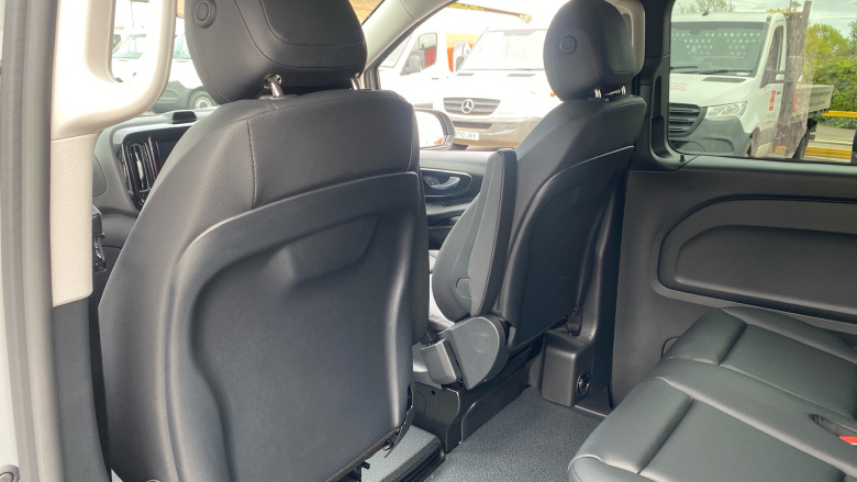 Mercedes-Benz Vito L2 Diesel Rwd 119CDI Select Crew Van 9G-Tronic